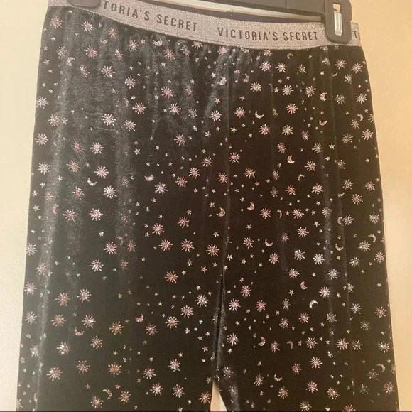 NWT Victoria’s Secret The Velvet Legging stars moon black leggings - Picture 2 of 7